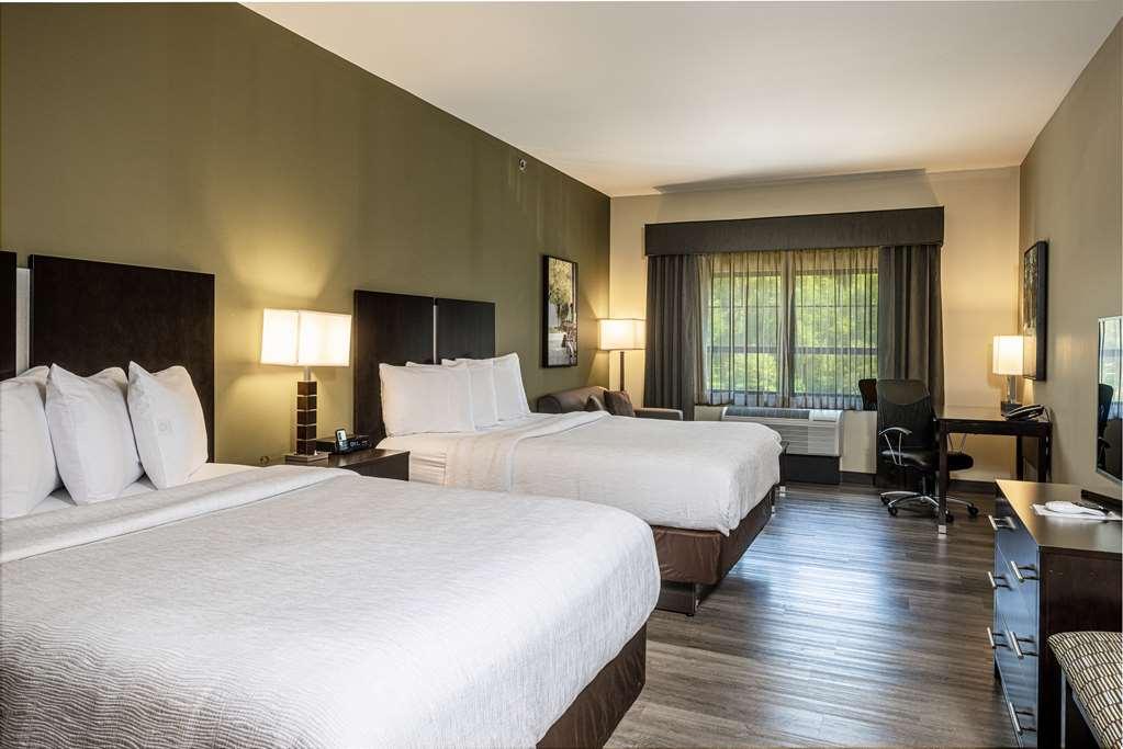 Best Western Plus Franciscan Square Inn & Suites Steubenville Quarto foto